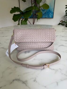 Quince Italian Leather Handwoven Convertible Clutch Crossbody Taupe